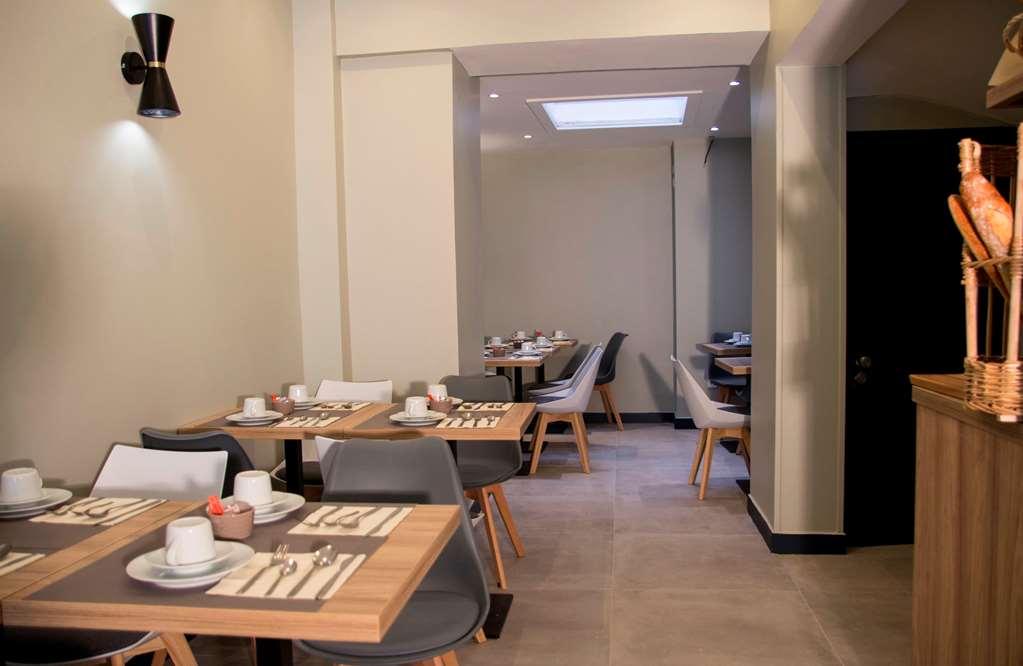 โรงแรมมูแล็ง แวร์ต ปารีส ร้านอาหาร รูปภาพ